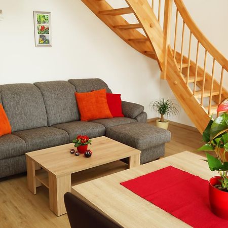 Ferienhaeuser May Weigenheim Экстерьер фото